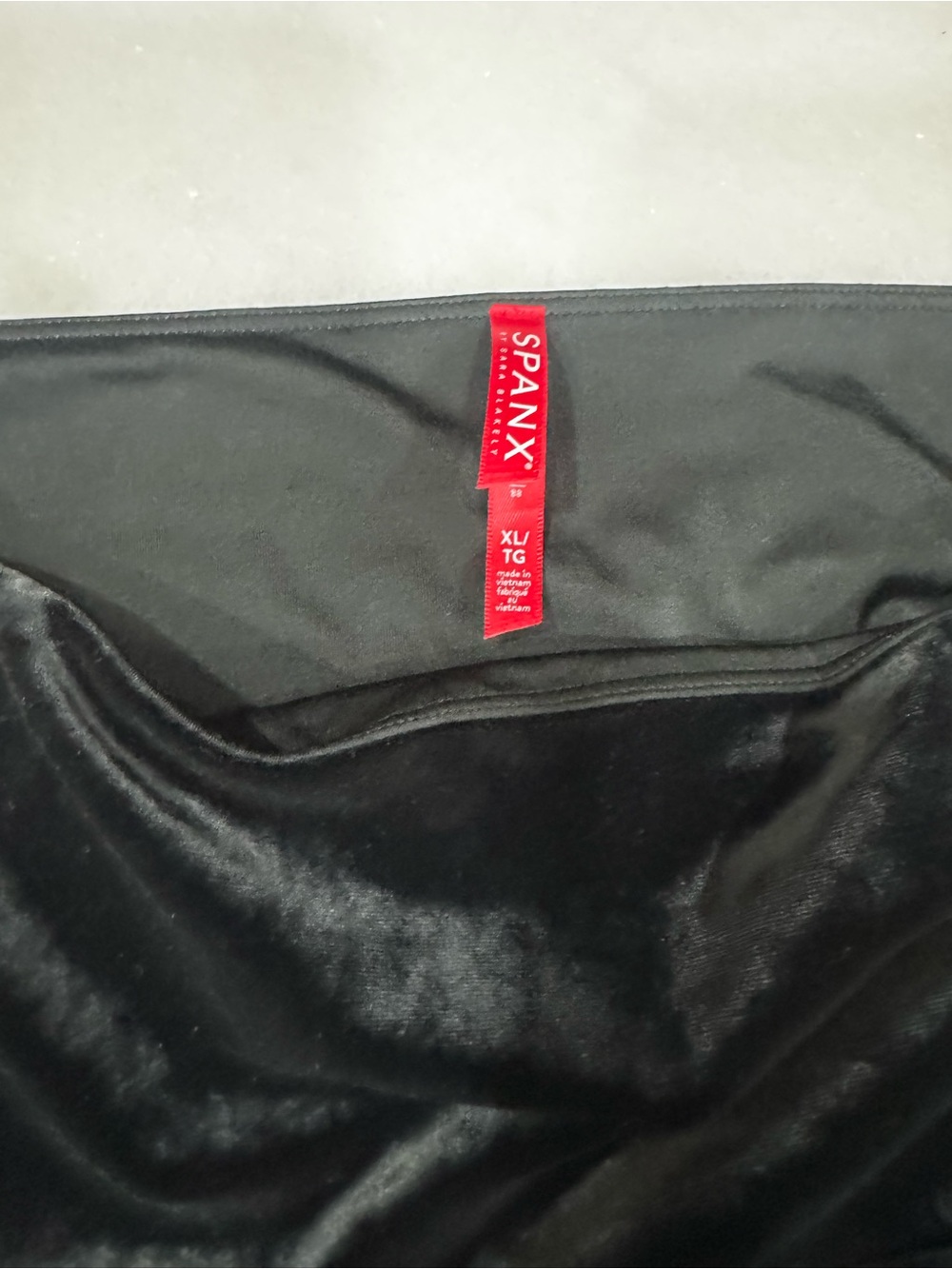 SPANX Black Velvet High Rise Leggings Pants Size XL